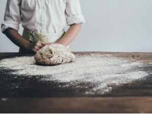 Top 5 Reasons to Choose a Baking Course This Year 2025